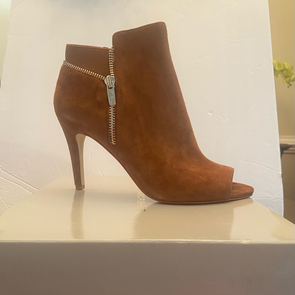 Marc Fisher Serenity Tan Heeled Ankle Boots